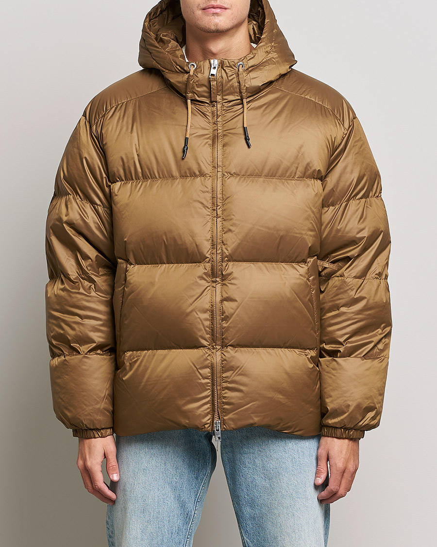 Men | Coats & Jackets | GANT | Shiny Puffer Hooded Jacket Toffee Beige