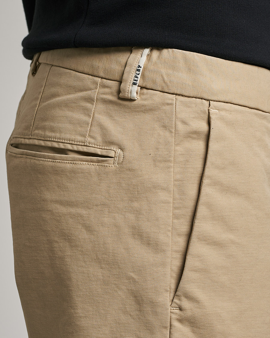 Men | Trousers | Replay | Sartoriale Comfort Stretch Chinos Light Khaki