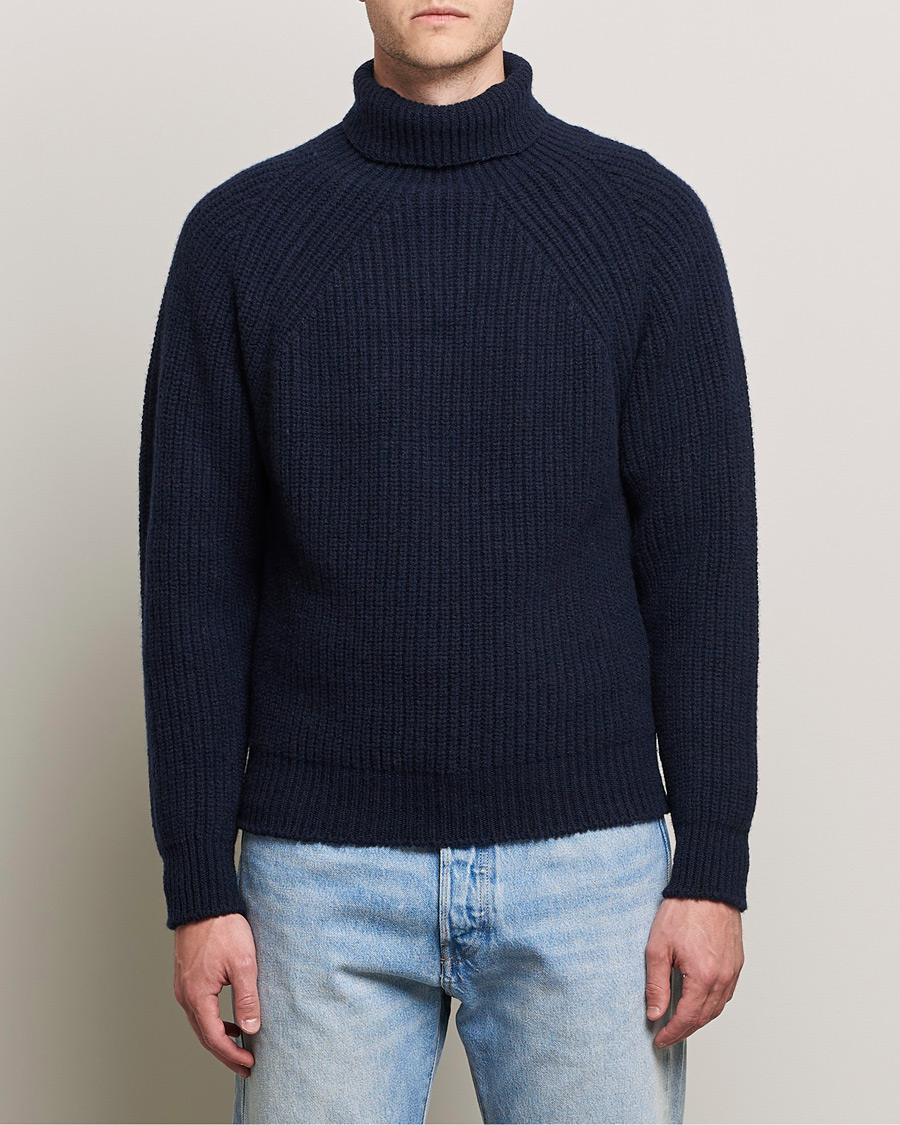 Men | Sweaters & Knitwear | Inis Meáin | Wool/Cashmere Boatbuilder Turtleneck Navy