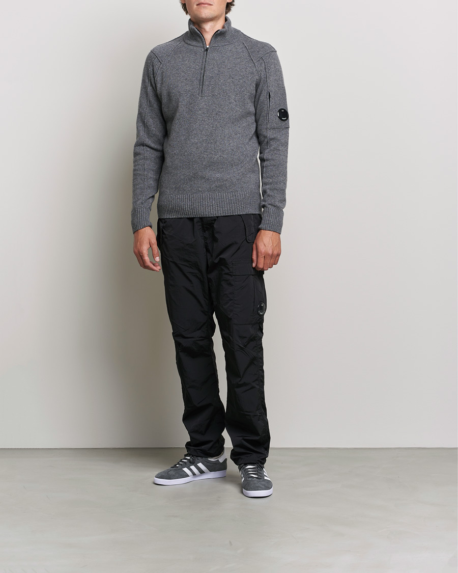 Men | Sweaters & Knitwear | C.P. Company | Lambswool Lens Half Zip Grey Marl