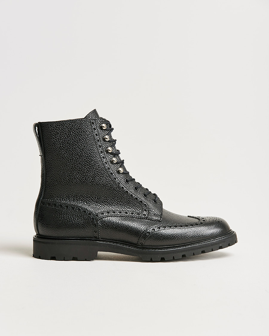 Men | Boots | Crockett & Jones | Islay Scotch Grain Vibram Boot Black Calf