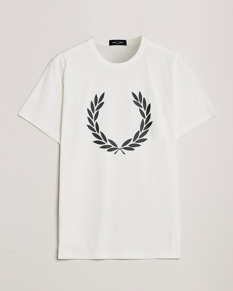 Men | T-Shirts | Fred Perry | Laurel Wreath T-Shirt Snow White