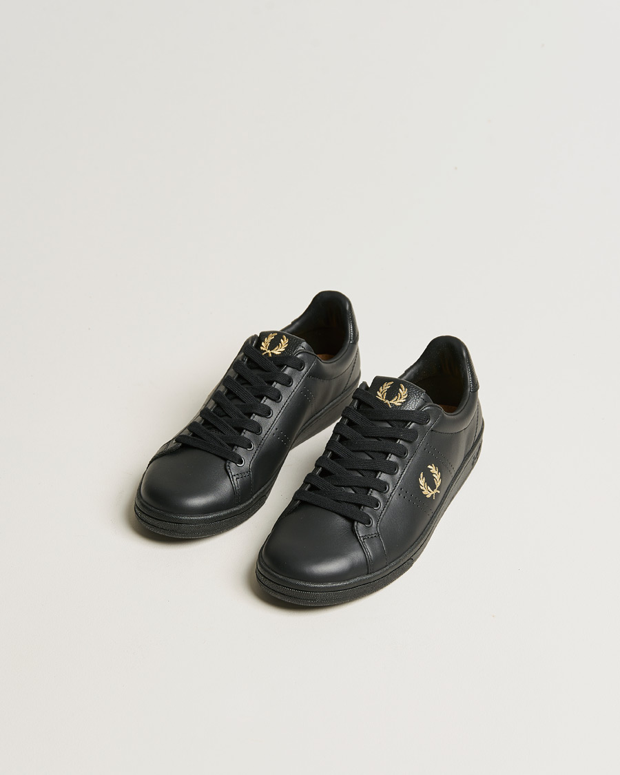 Men | Fred Perry B721 Leather Tab Sneaker Black Gold | Fred Perry | B721 Leather Tab Sneaker Black Gold