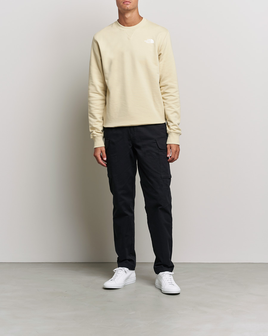Men | Sweaters & Knitwear | The North Face | Simple Dome Sweatshirt Gravel