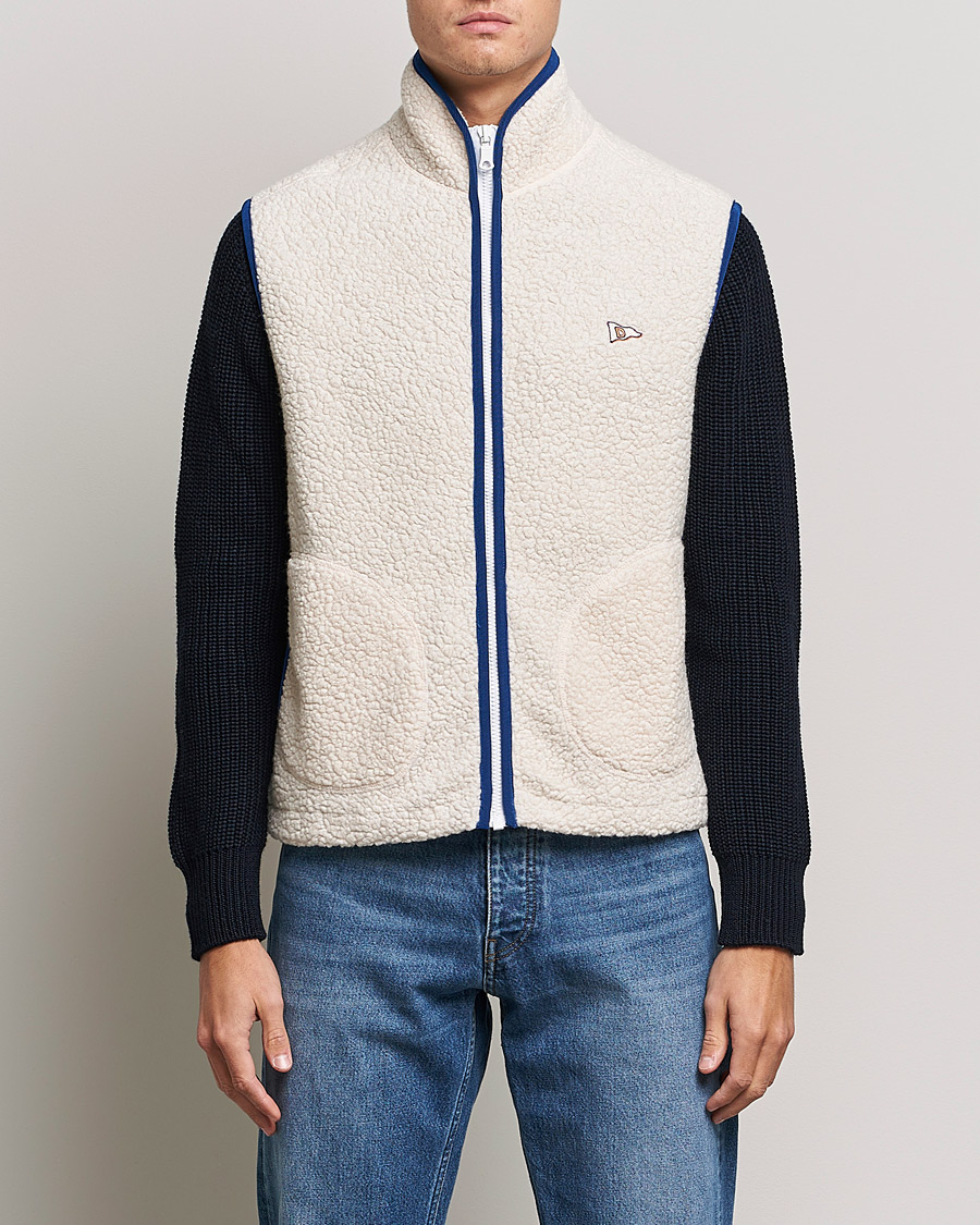 Men | Sweaters & Knitwear | Drake's | Zip Through Fleece Vest Ecru