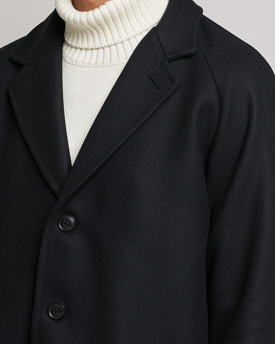 Men | Coats & Jackets | Gloverall | Chesterfield Wool/Cashmere Refined Coat Black