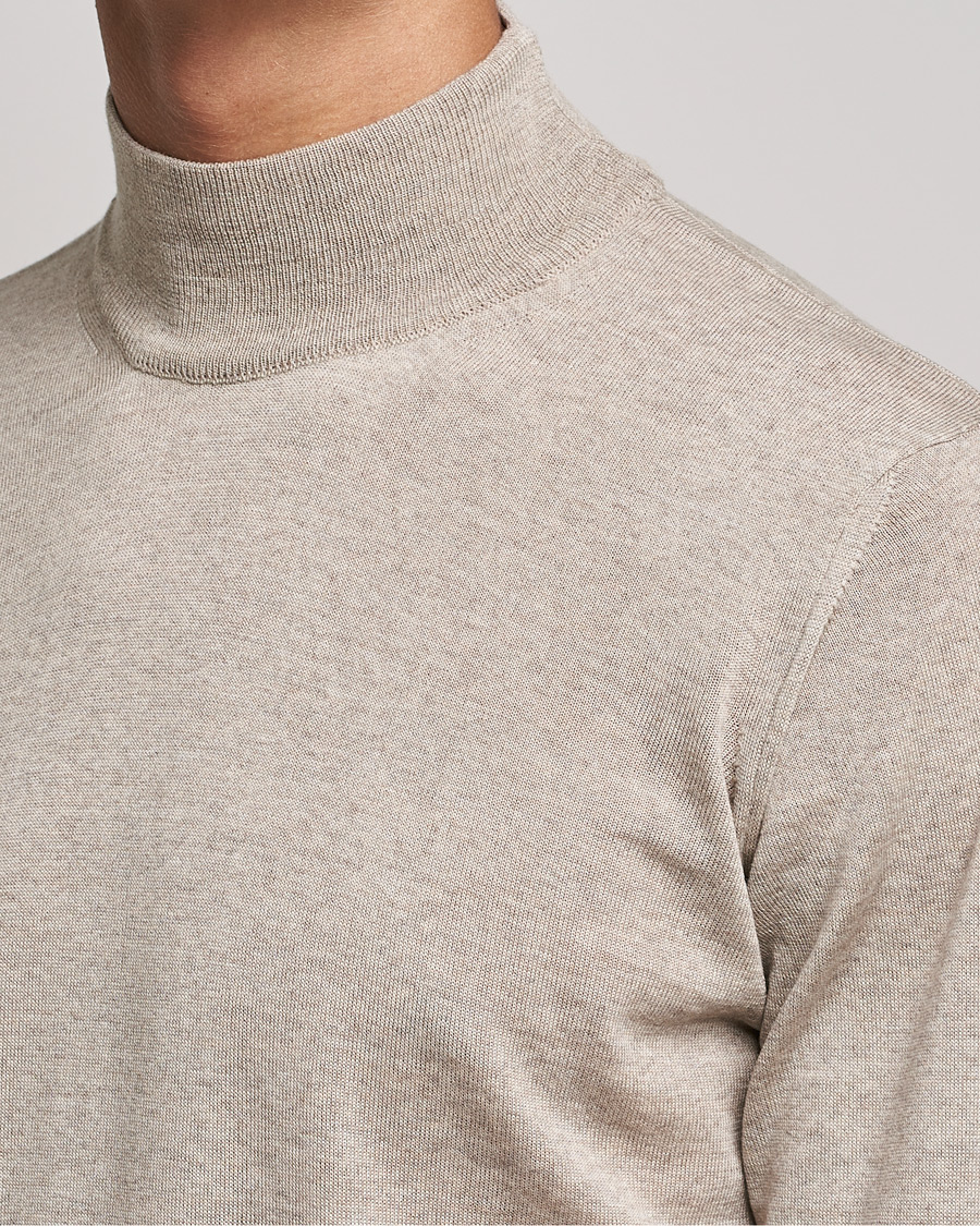 Men | Sweaters & Knitwear | Oscar Jacobson | Hilton Extrafine Merino Mock Neck Beige