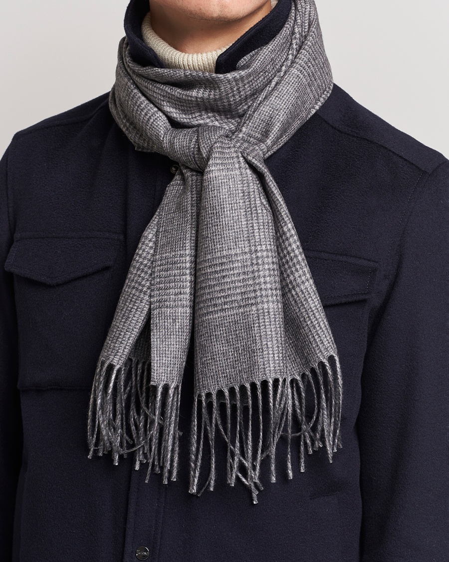 Men | Piacenza Cashmere Cashmere/Silk Glencheck Scarf Light Grey | Piacenza Cashmere | Cashmere/Silk Glencheck Scarf Light Grey