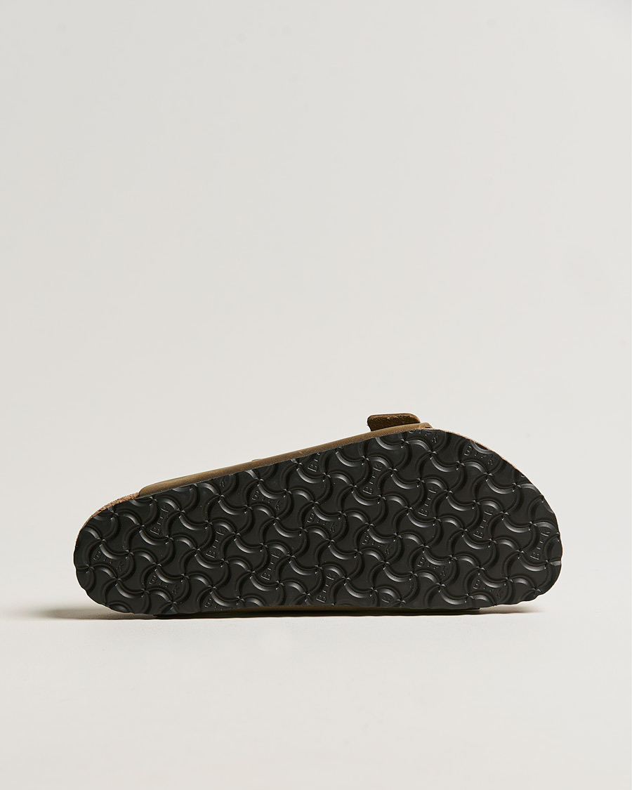 Men | Sandals & Slides | BIRKENSTOCK | Arizona Soft Footbed Faded Khaki Oiled Leather