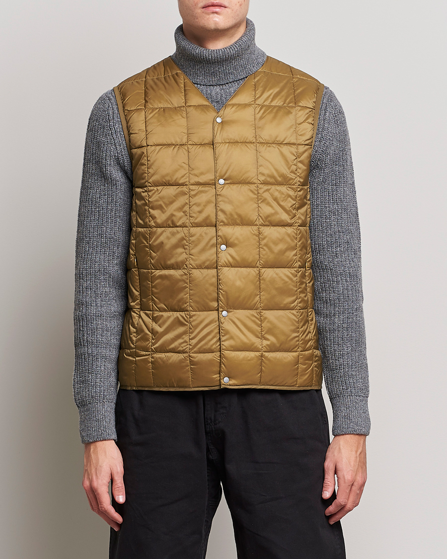 Men | Coats & Jackets | TAION | V-Neck Lightweight Down Vest Beige