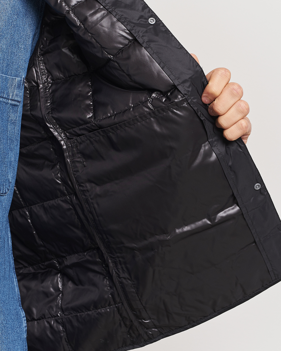 Men | Coats & Jackets | TAION | V-Neck Lightweight Down Vest Black