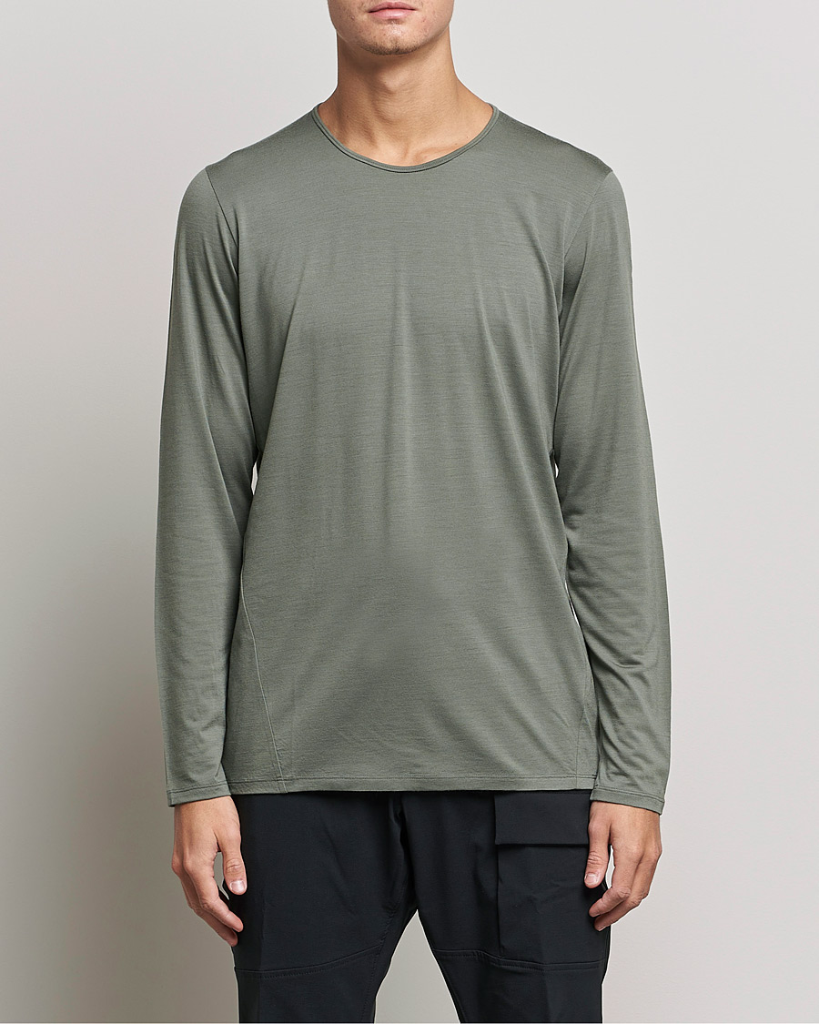 Men | T-Shirts | Arc'teryx Veilance | Frame Soft Merino Crew Neck Forage