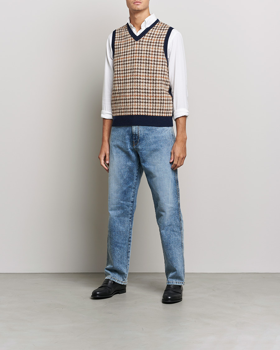 Men | Sweaters & Knitwear | BEAMS PLUS | Tartan Check Knit Vest Navy/Beige