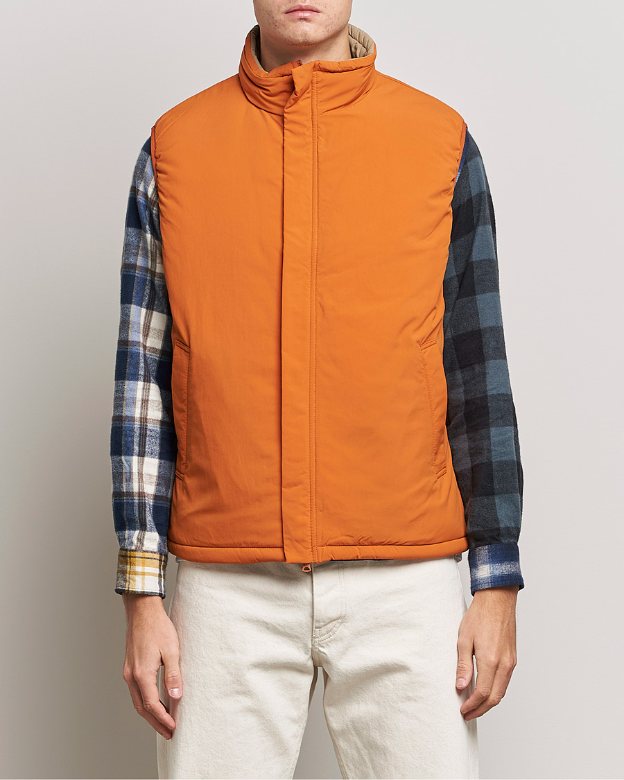 Men | Coats & Jackets | BEAMS PLUS | MIL Puffer Vest Orange