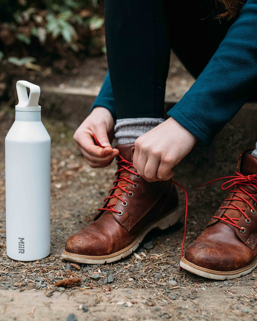 Men | Camping gear | MiiR | 23oz Narrow Bottle White