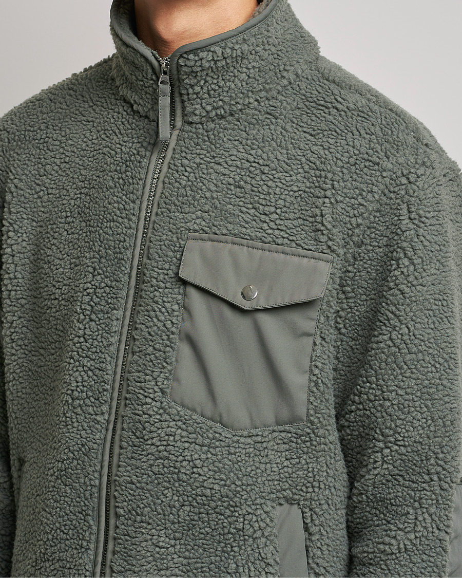Men | Sweaters & Knitwear | A Day's March | Tone Pile Fleece Jacket Dusty Green
