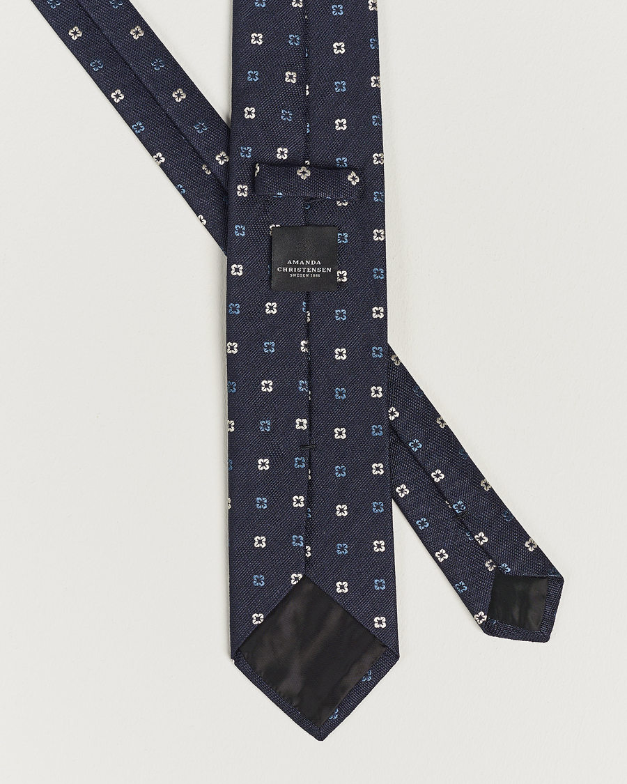 Men | Amanda Christensen Silk Bouclé Flower 8cm Tie Navy | Amanda Christensen | Silk Bouclé Flower 8cm Tie Navy
