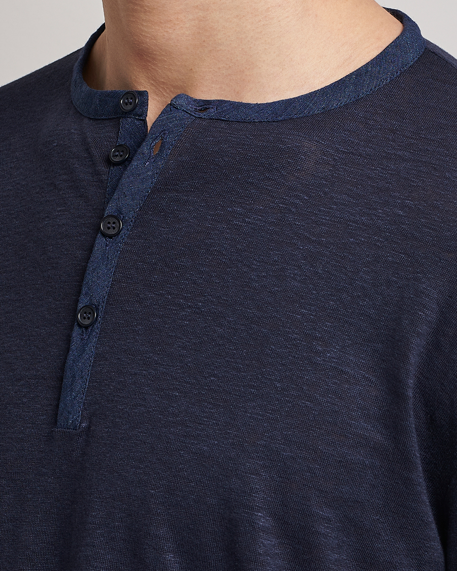 Men | Sweaters & Knitwear | Giorgio Armani | Linen Henley Navy