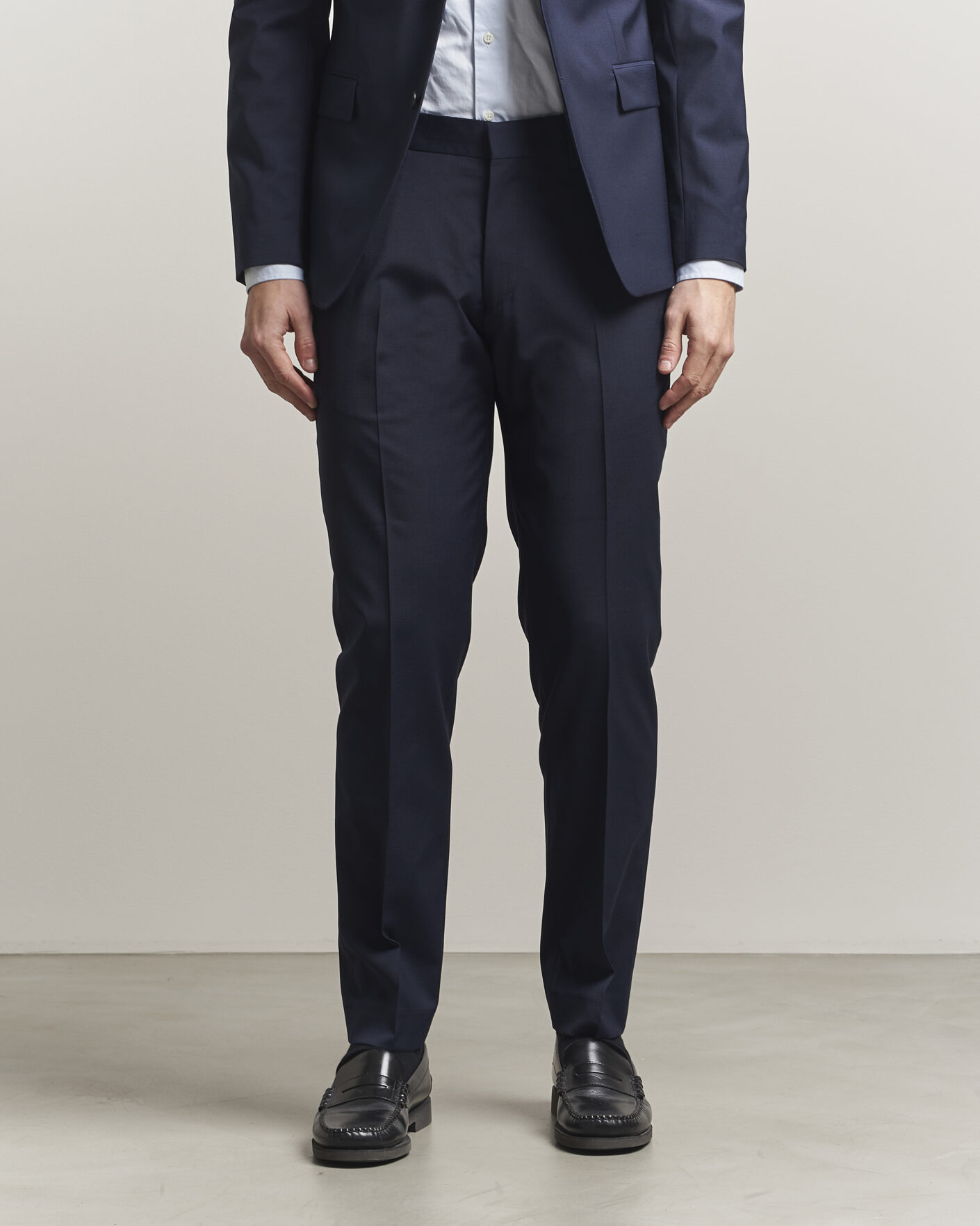 Men | Trousers | Tiger of Sweden | Tenuta Wool Travel Suit Trousers Royal Blue