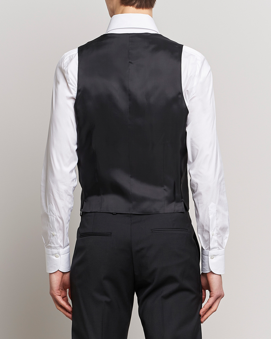 Men | Blazers | Tiger of Sweden | Wayde Wool Travel Waistcoat Black