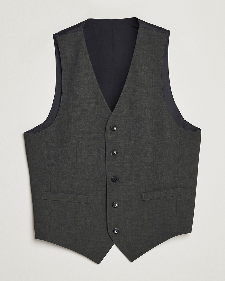 Men | Gilets | Tiger of Sweden | Wayde Wool Travel Waistcoat Olive Extreme