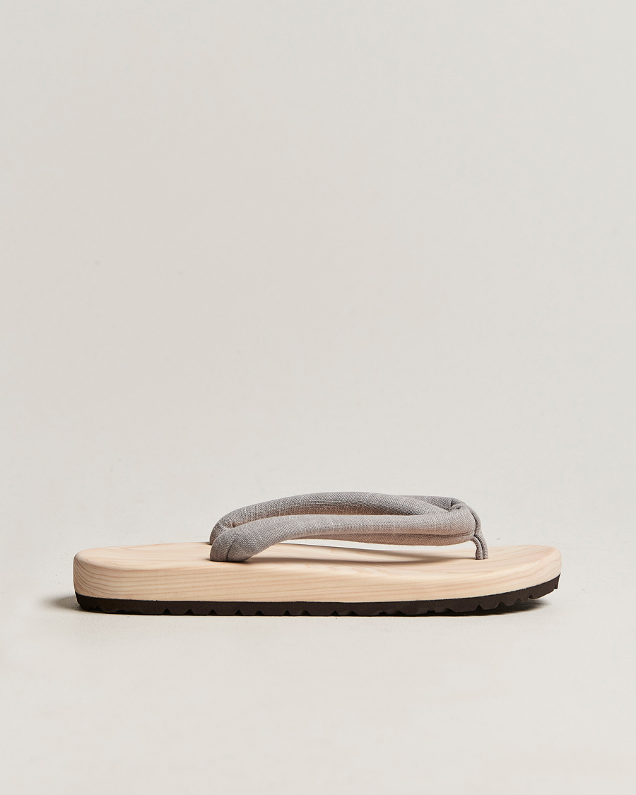 Men | Sandals & Slides | Beams Japan | Wooden Geta Sandals Light Grey