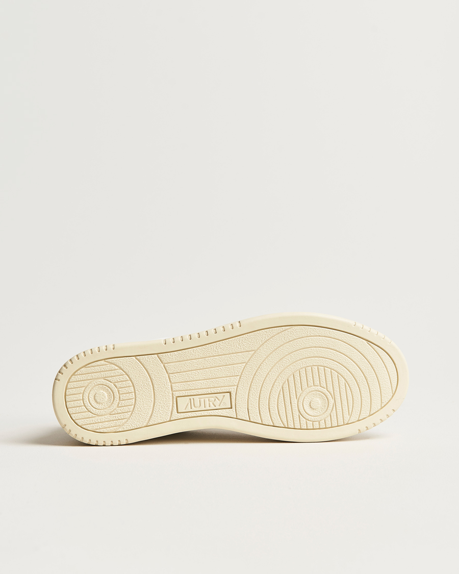 Men | Sneakers | Autry | Medalist Low Super Soft Leather Sneaker White
