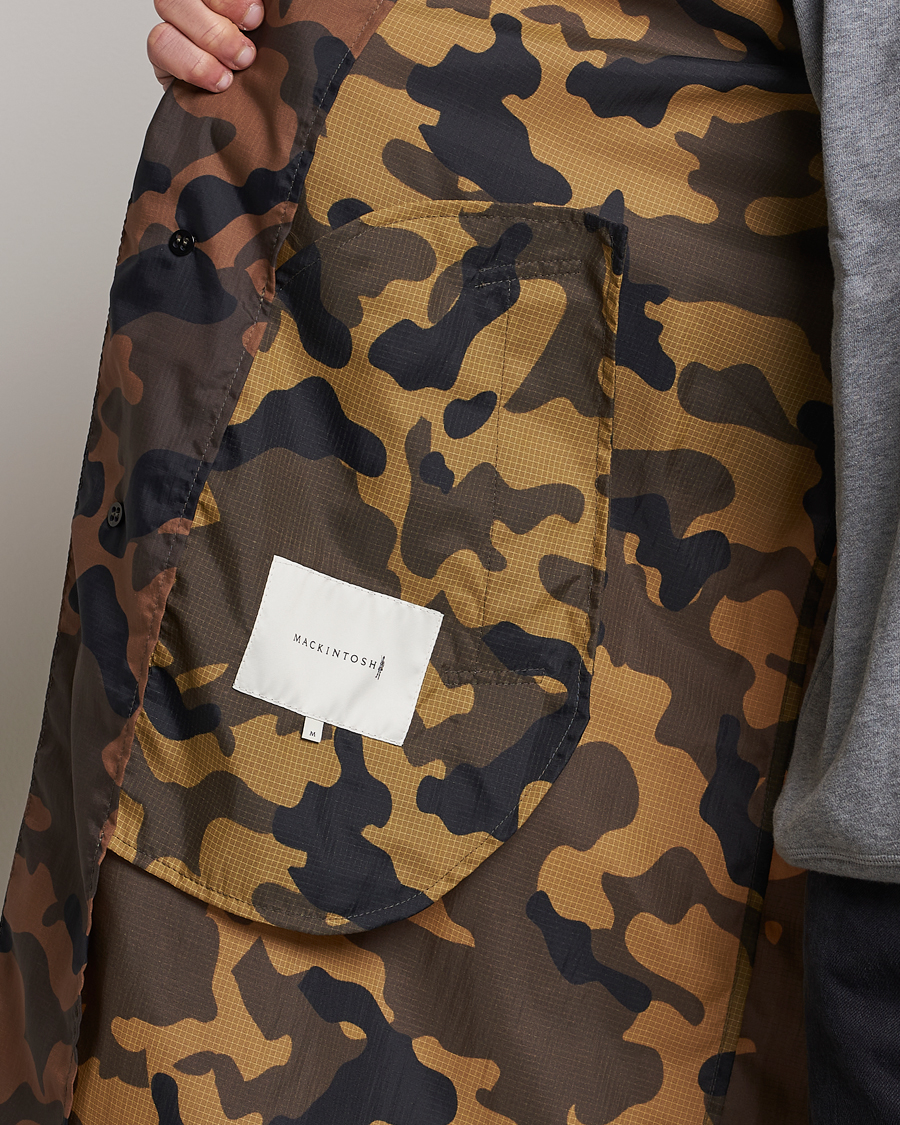 Men | Coats & Jackets | Mackintosh | Shower Rain Coat Camo