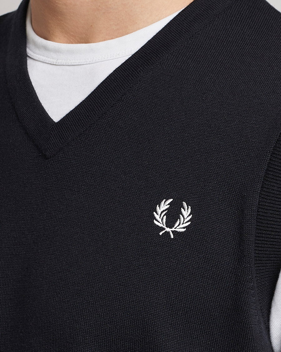 Men | Sweaters & Knitwear | Fred Perry | Classic V-Neck Tank Black