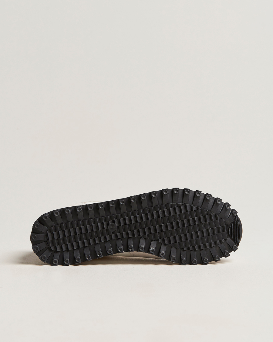 Men | Sneakers | Novesta | Marathon Trail Running Sneaker White