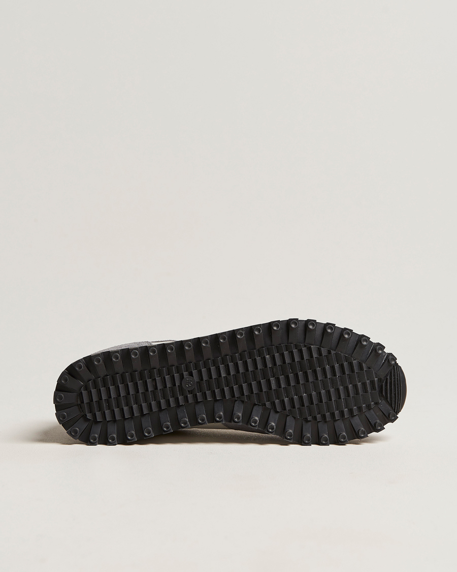 Men | Sneakers | Novesta | Marathon Trail Running Sneaker All Grey