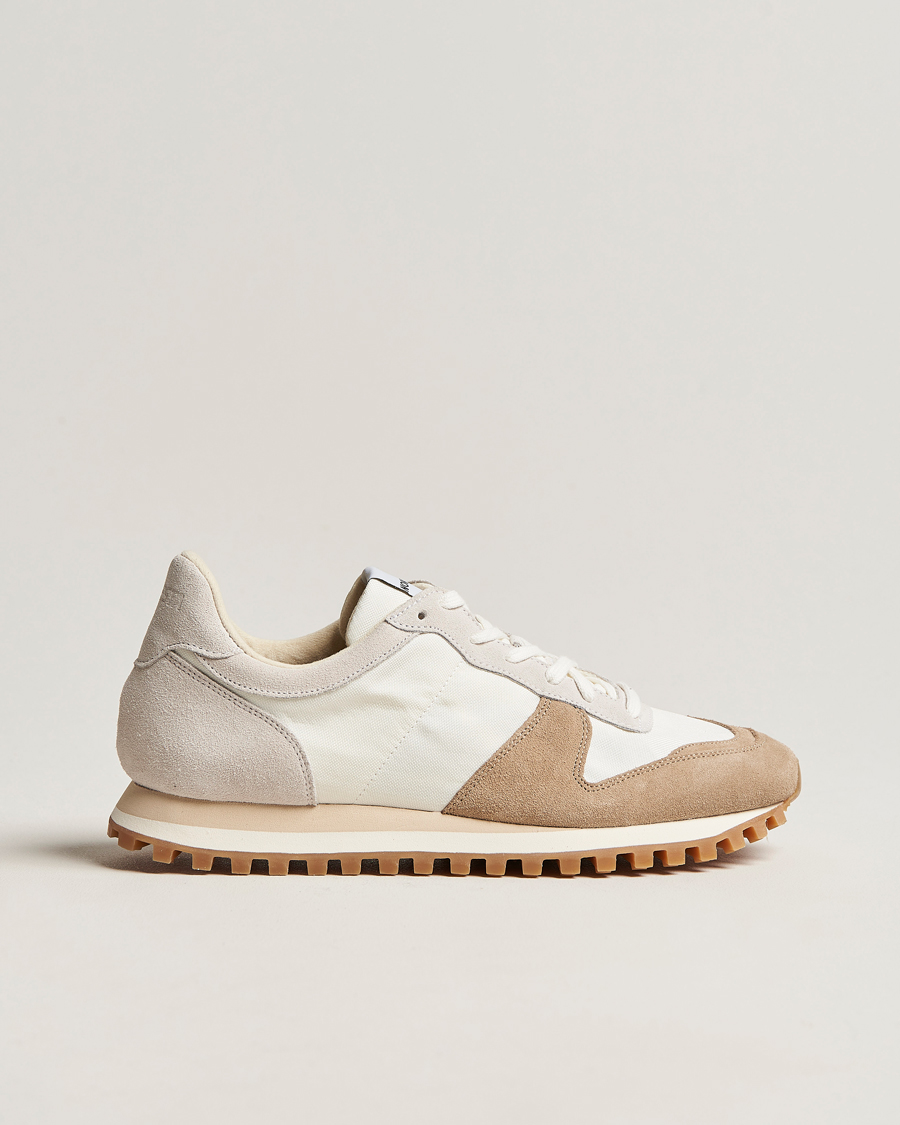 Men | Sneakers | Novesta | Marathon Trail Running Sneaker White/Beige