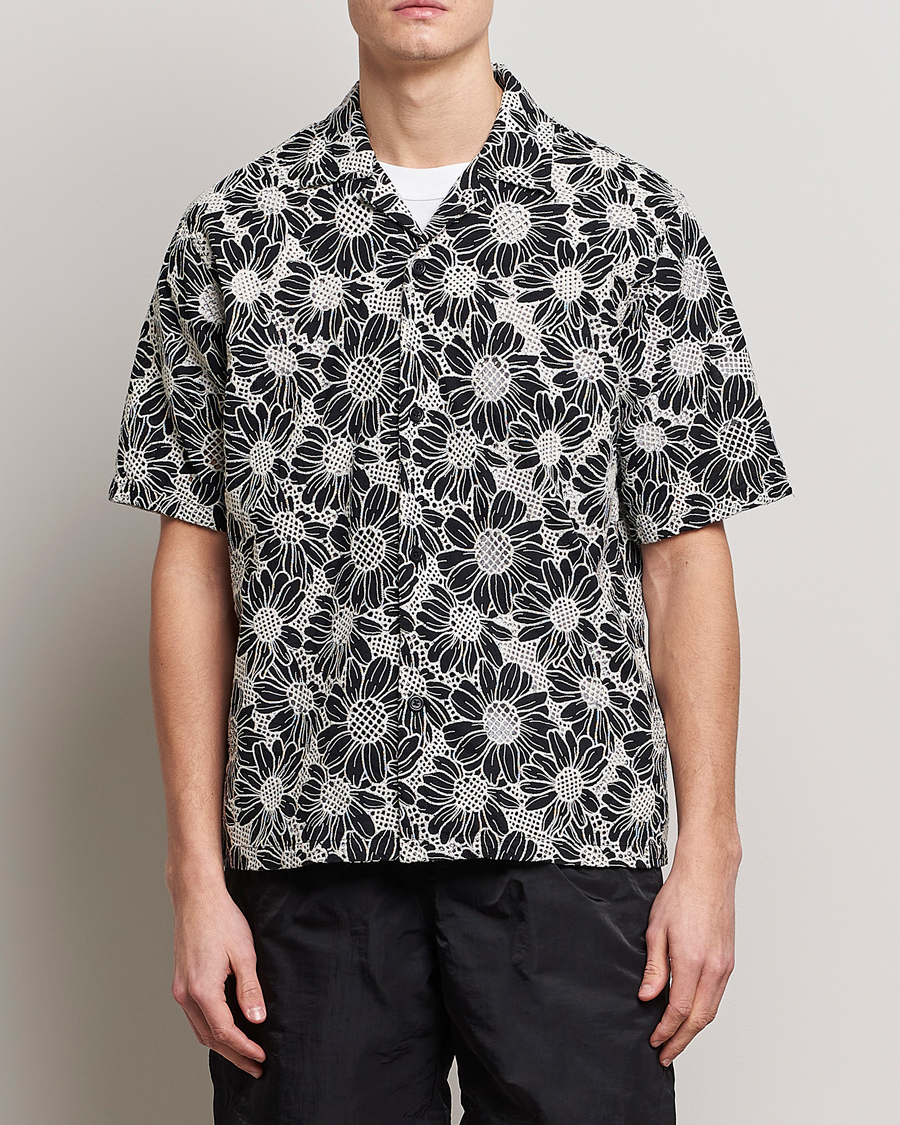 Men | Shirts | Sunflower | Cayo Floral Short Sleeve Shirt Black