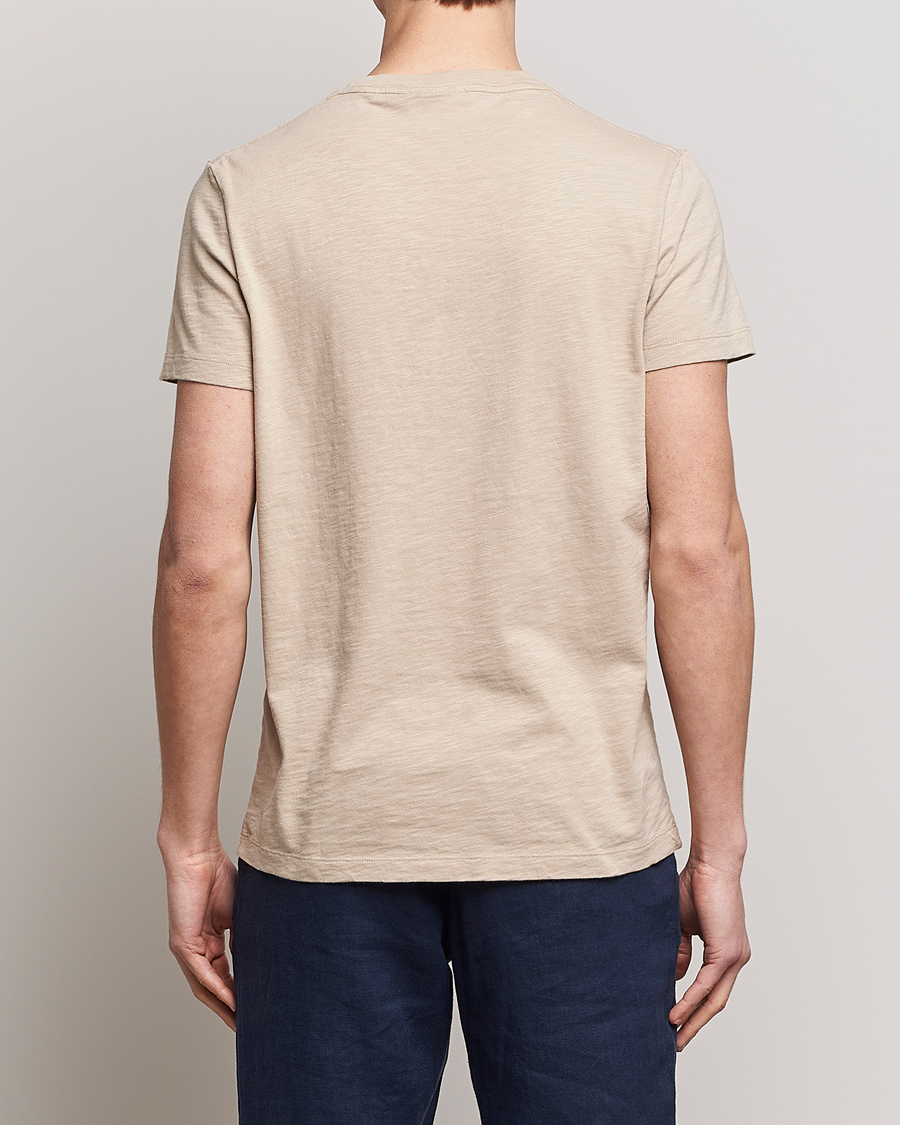 Men | T-Shirts | Morris | Lily Slub Pocket Crew Neck Tee Beige