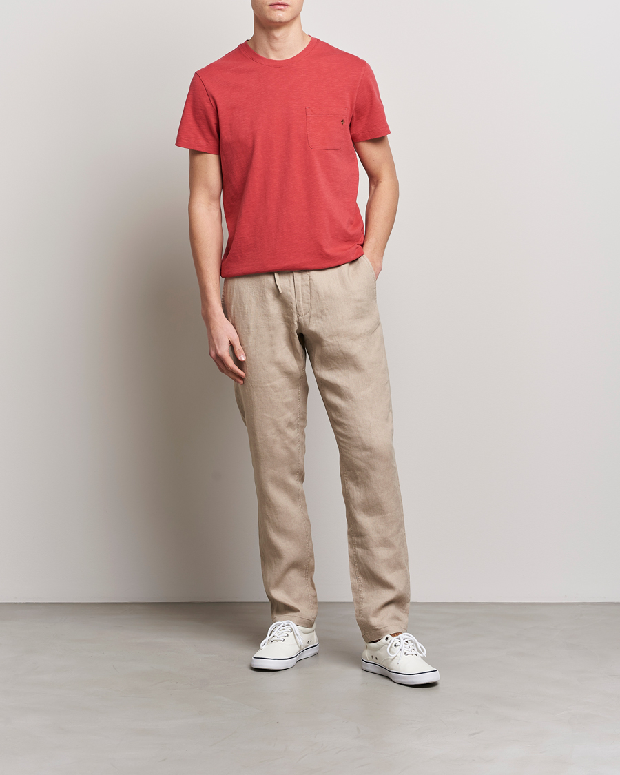 Men | T-Shirts | Morris | Lily Slub Pocket Crew Neck Tee Red