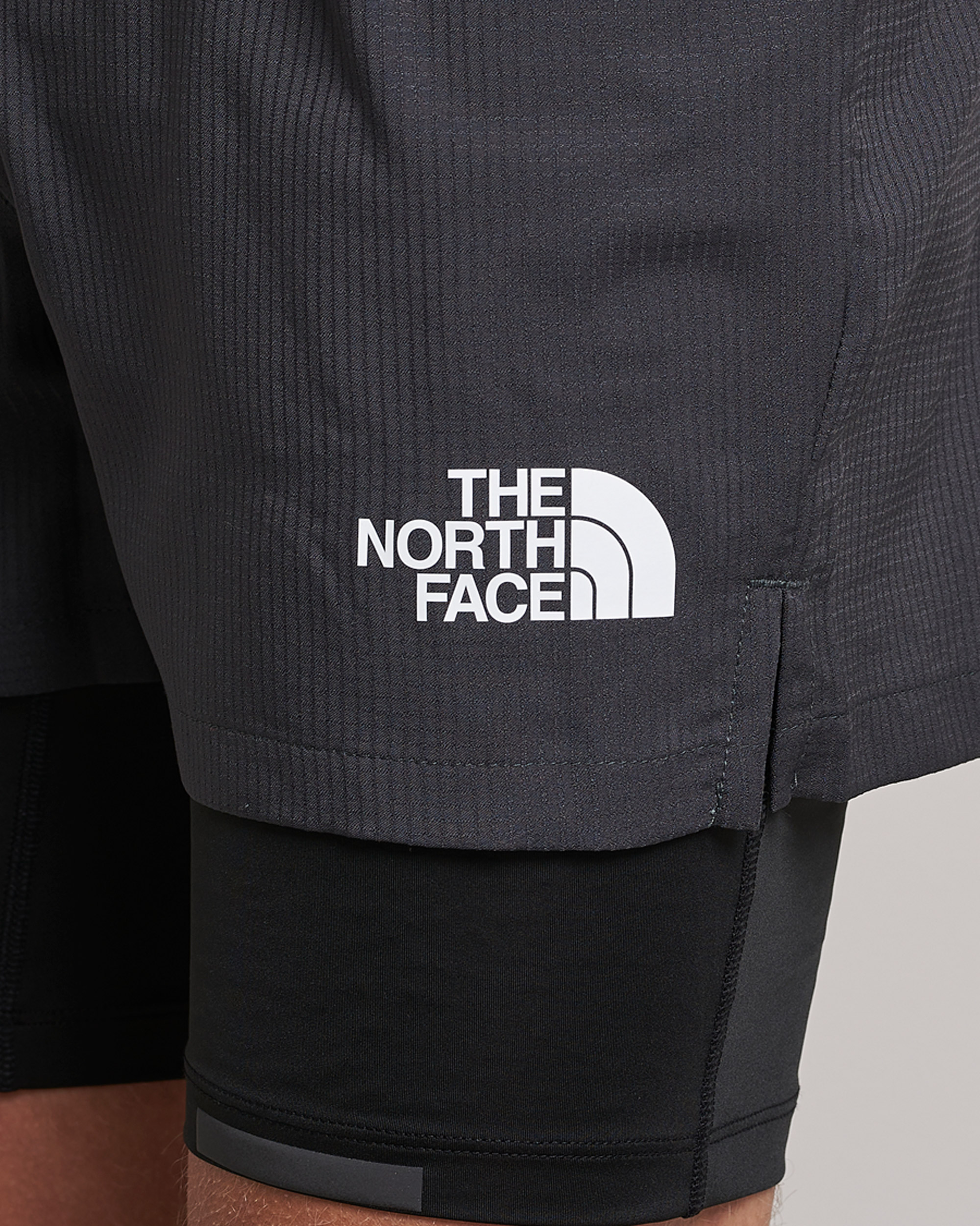 Men | Shorts | The North Face | Mountain Athletics Dual Shorts Black/Asphalt