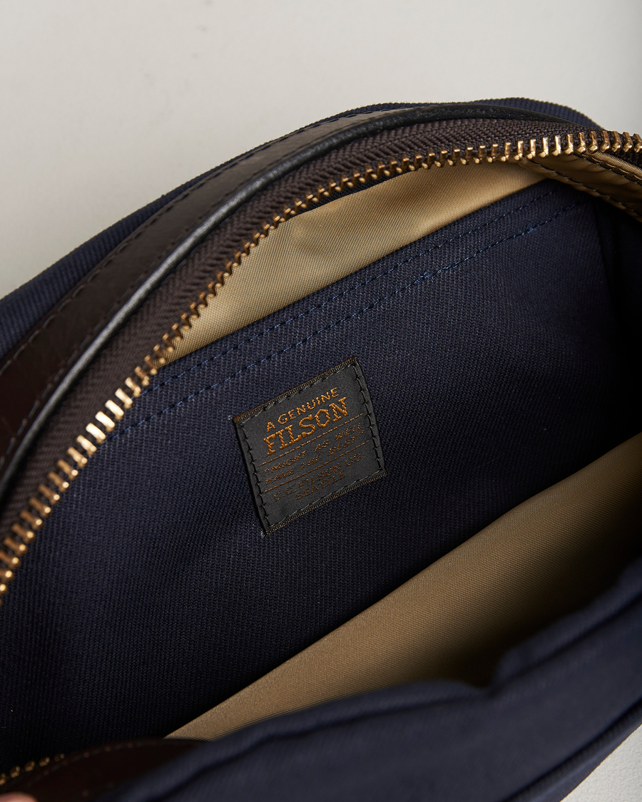 Men | Bags | Filson | Rugged Twill Travel Kit Navy