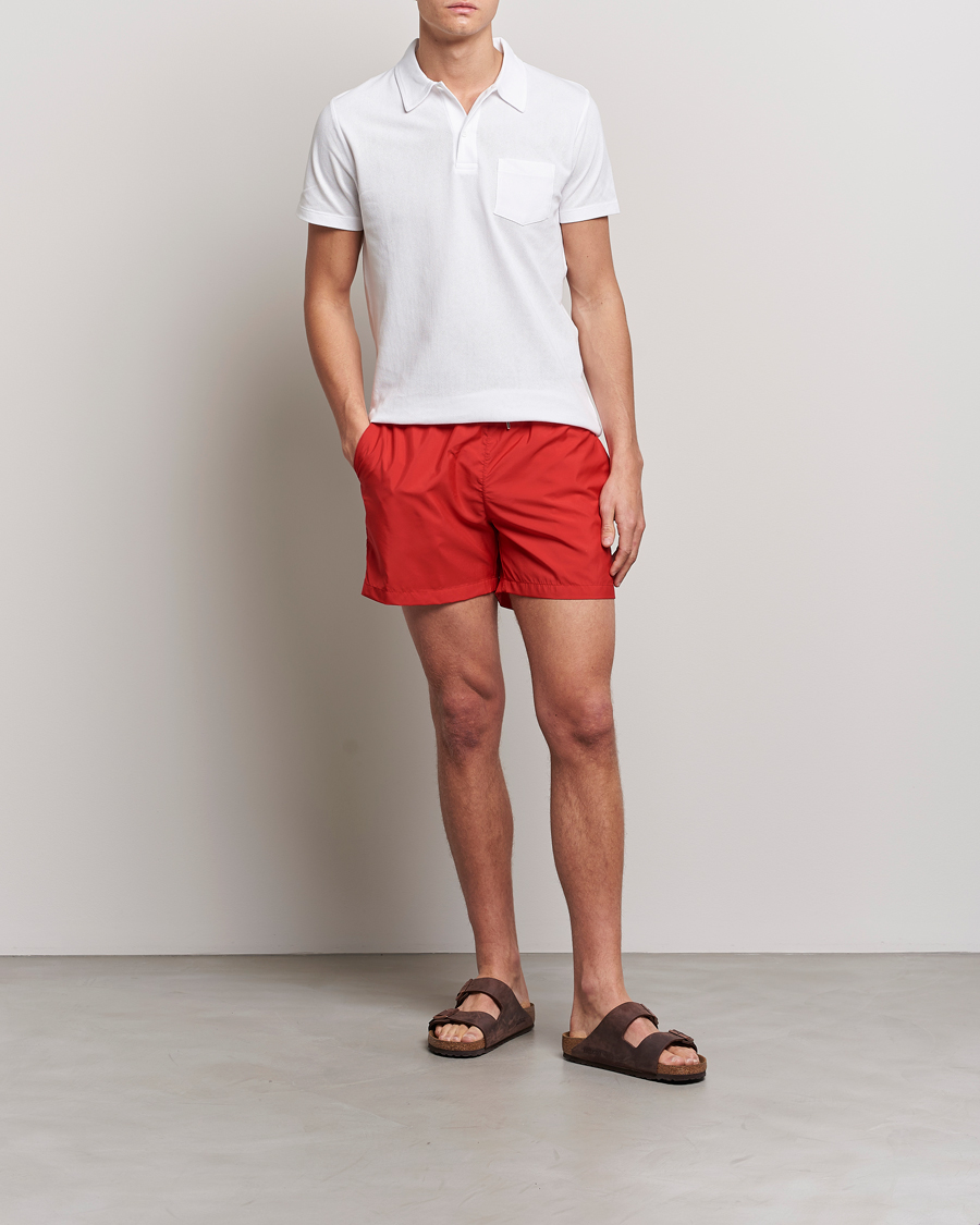 Men | Swimwear | The Resort Co | Classic Swimshorts Ruby Red
