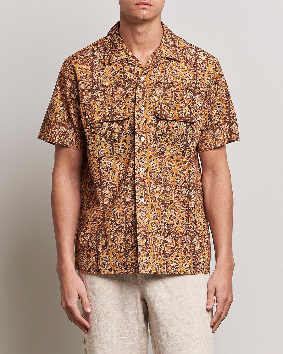 Men | Shirts | BEAMS PLUS | Block Print Camp Shirt Brown