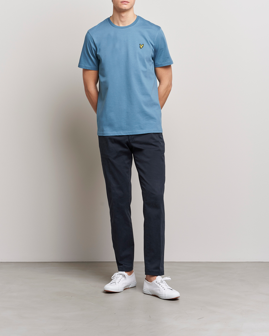 Men | T-Shirts | Lyle & Scott | Crew Neck Organic Cotton Tee Skipton Blue
