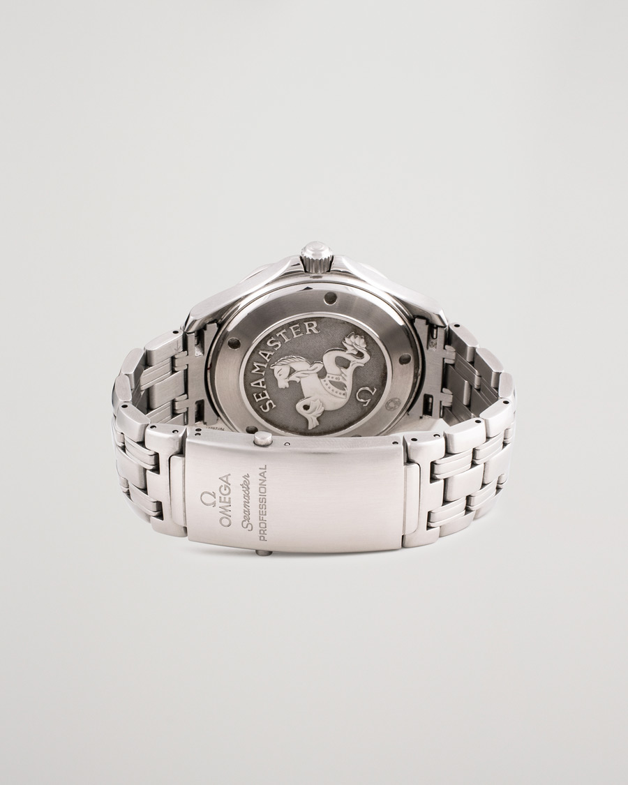 Men | Pre-Owned & Vintage Watches | Omega Pre-Owned | Seamaster Diver 300M 22218000 Steel Blue