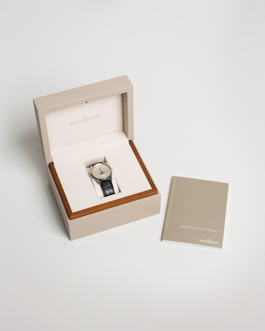Men | Pre-Owned & Vintage Watches | Jaeger-LeCoultre Pre-Owned | Master Ultra Thin Moon39 176.8.64S Steel Silver