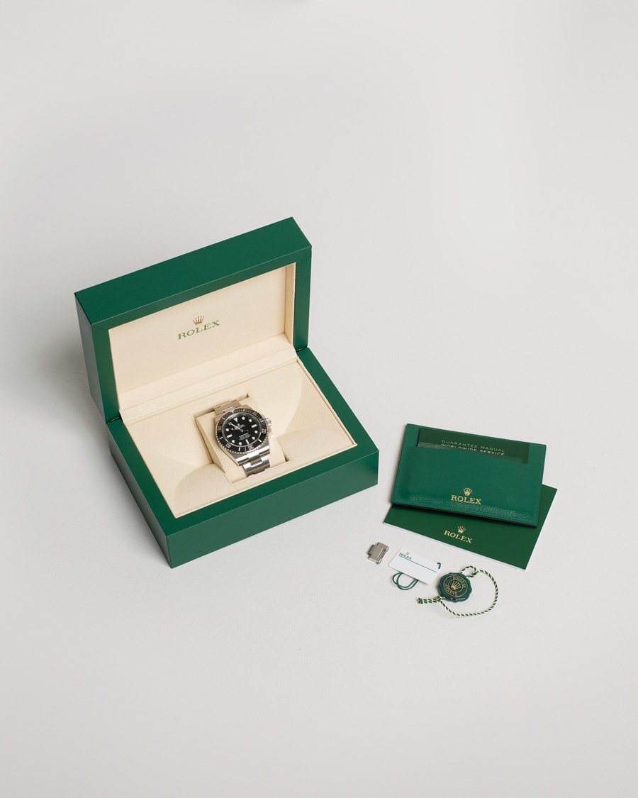 Men | Pre-Owned & Vintage Watches | Rolex Pre-Owned | Submariner 124060 Oyster Perpetual Steel Black