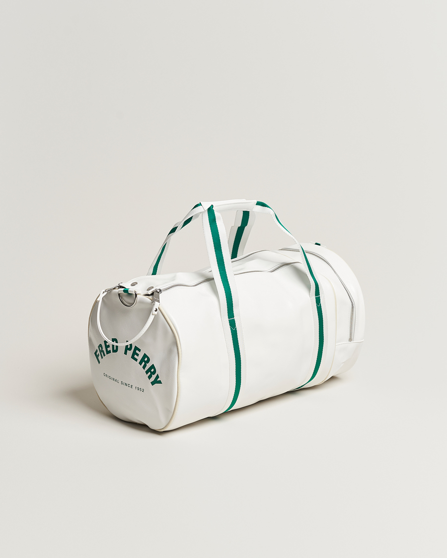 Men | Fred Perry Classic Barrel Bag Snow White | Fred Perry | Classic Barrel Bag Snow White