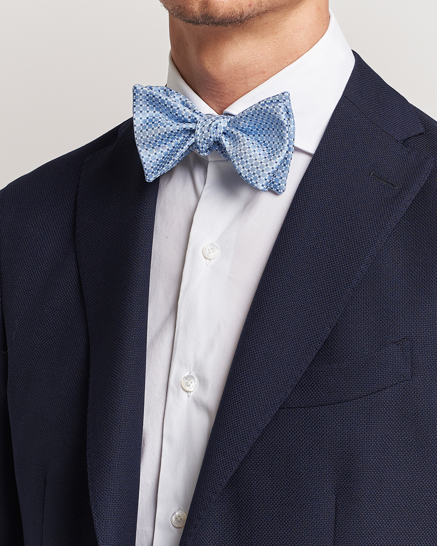 Men | E. Marinella Printed Silk Bow Tie Light Blue | E. Marinella | Printed Silk Bow Tie Light Blue
