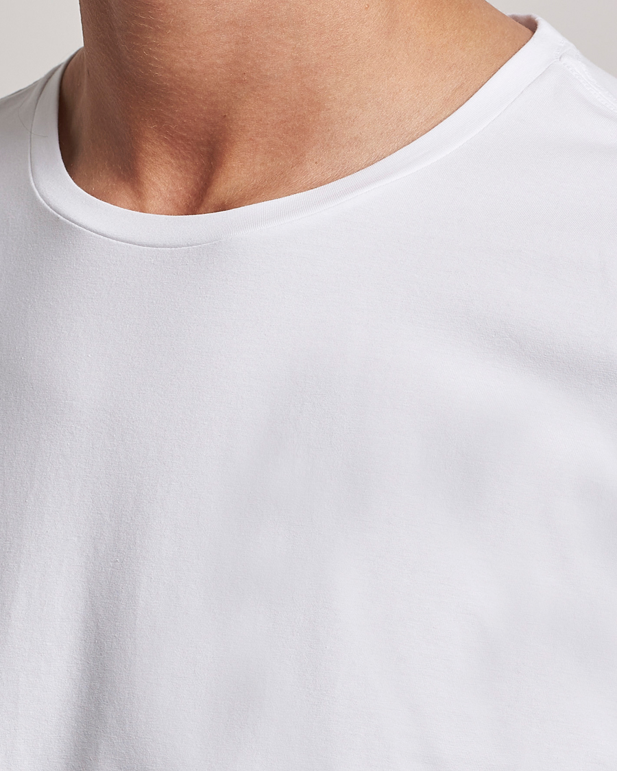 Men | T-Shirts | Oscar Jacobson | Kyran Cotton T-shirt S-S White