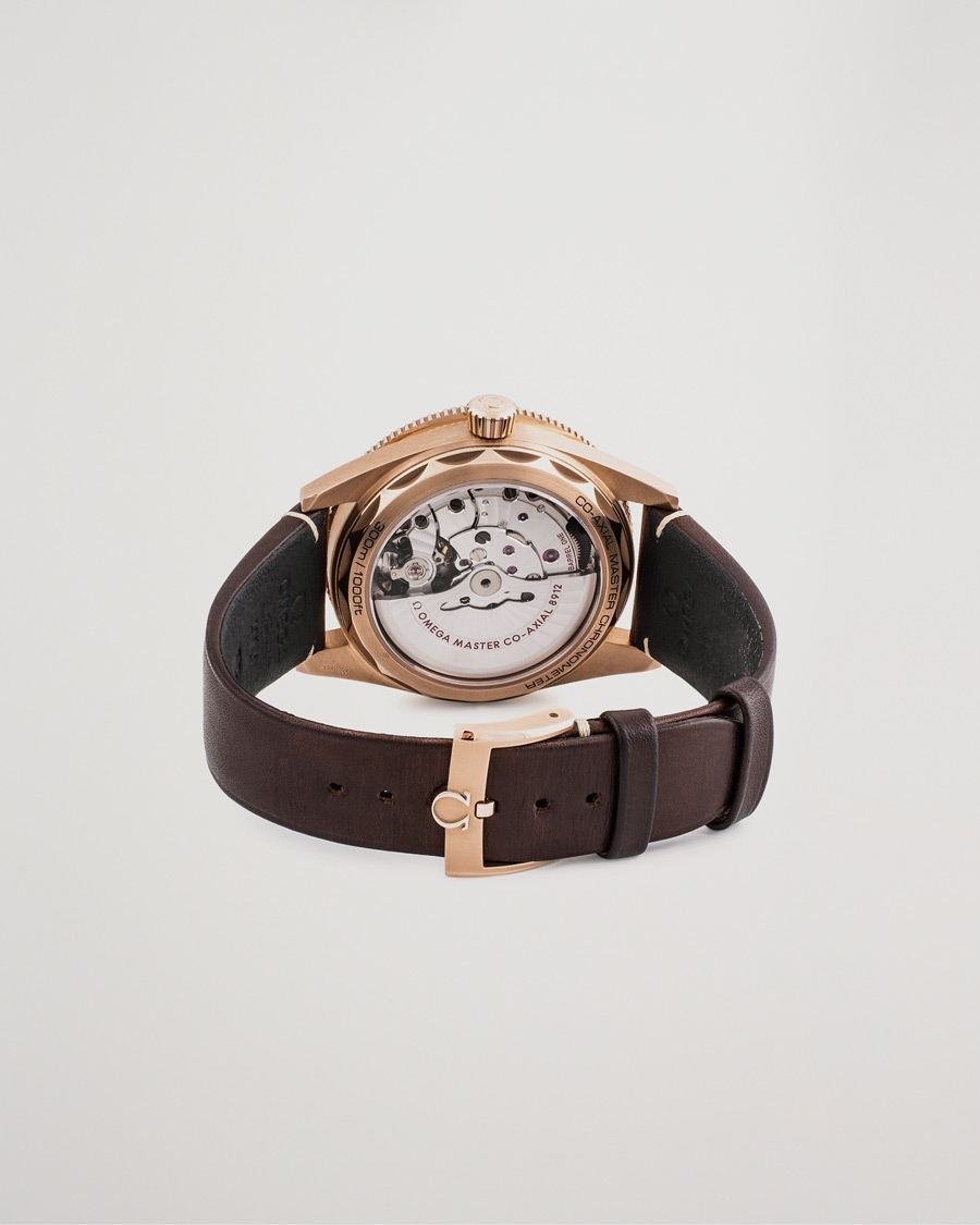 Men | Pre-Owned & Vintage Watches | Omega Pre-Owned | Seamaster Diver 300M 22218000