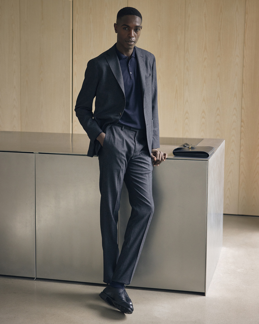Boglioli K Jacket Light Flannel Suit Dark Grey at CareOfCarl.com