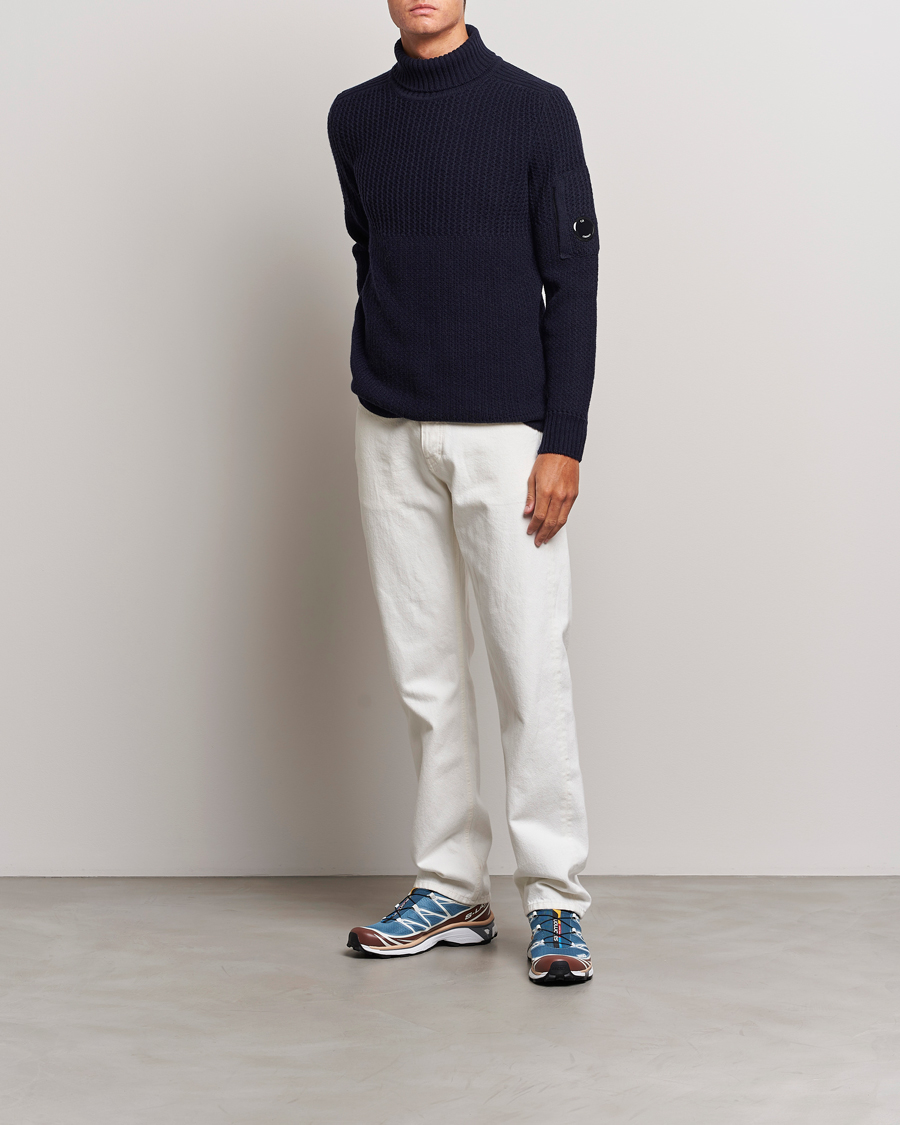 Men | Sweaters & Knitwear | C.P. Company | Heavy Knitted Lambswool Rollneck Total Eclipse