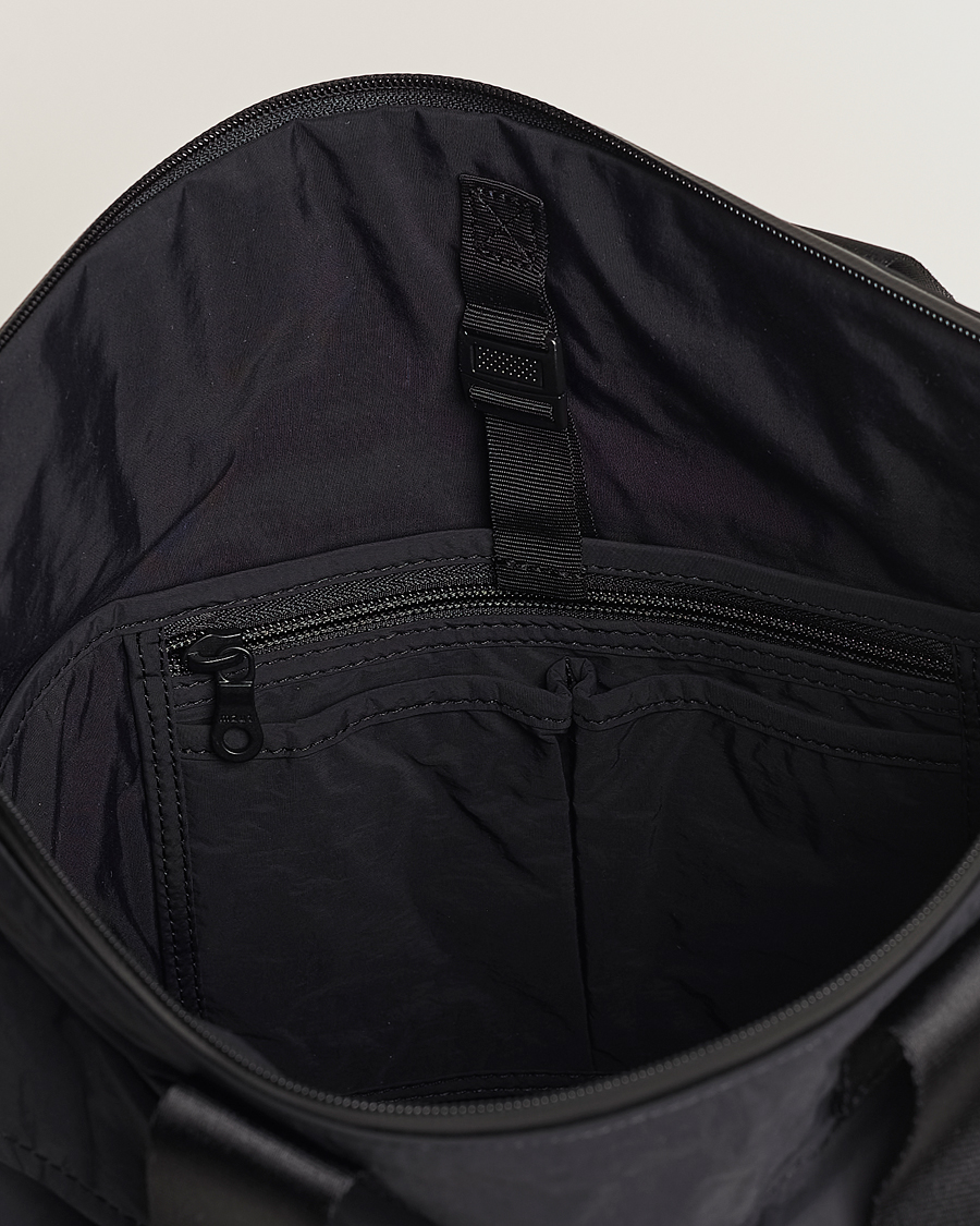 Men | Bags | mazi untitled | Helmet Bag 02 Nylon Tote Black